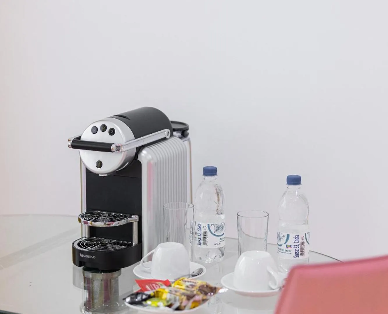 Christina Hotel Βουκουρέστι 4*,